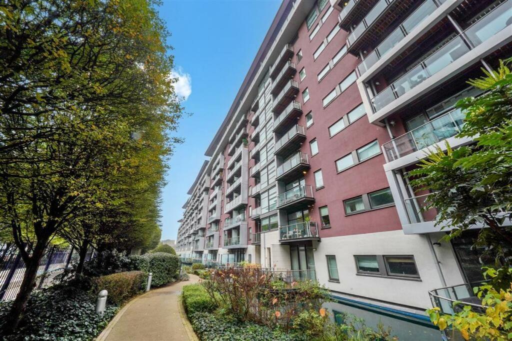 Central London Apartment *